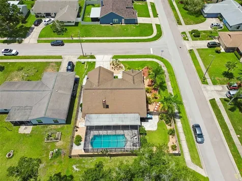 650 Sweetbriar Drive Oldsmar FL 34677