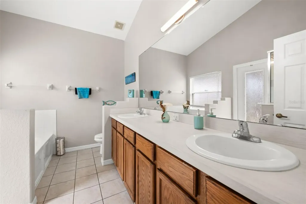 826 Andalusia Loop Davenport FL 33837