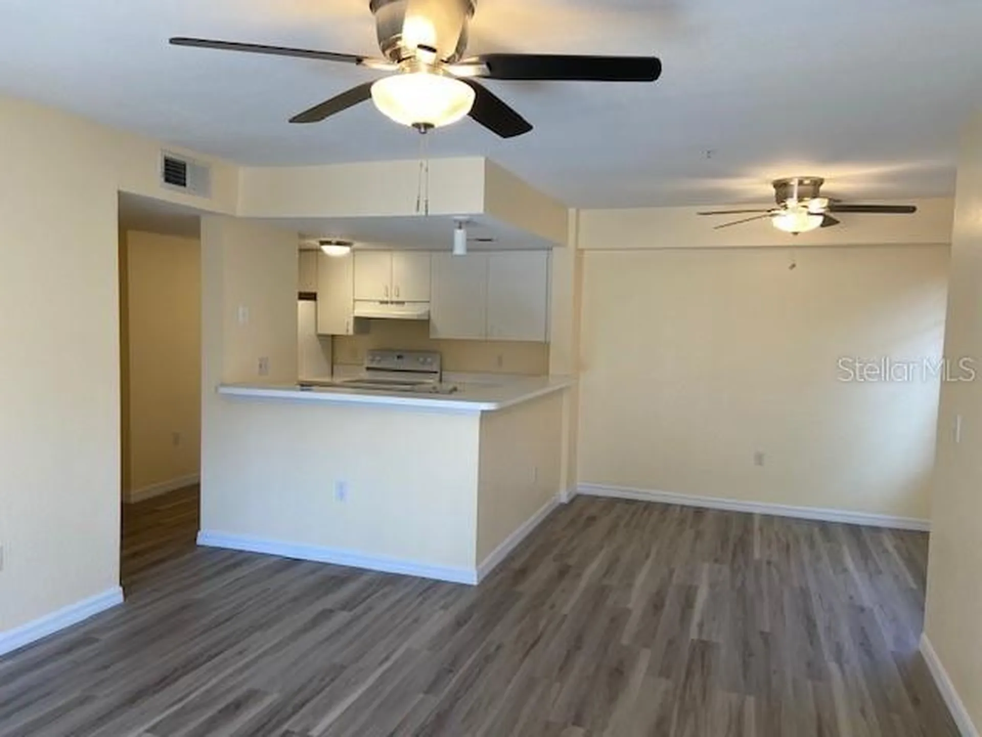 850 S Tamiami Trail Sarasota FL 34236