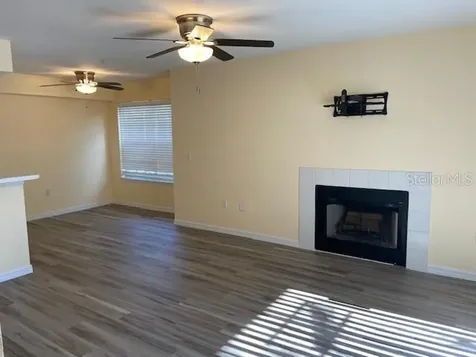 850 S Tamiami Trail Sarasota FL 34236