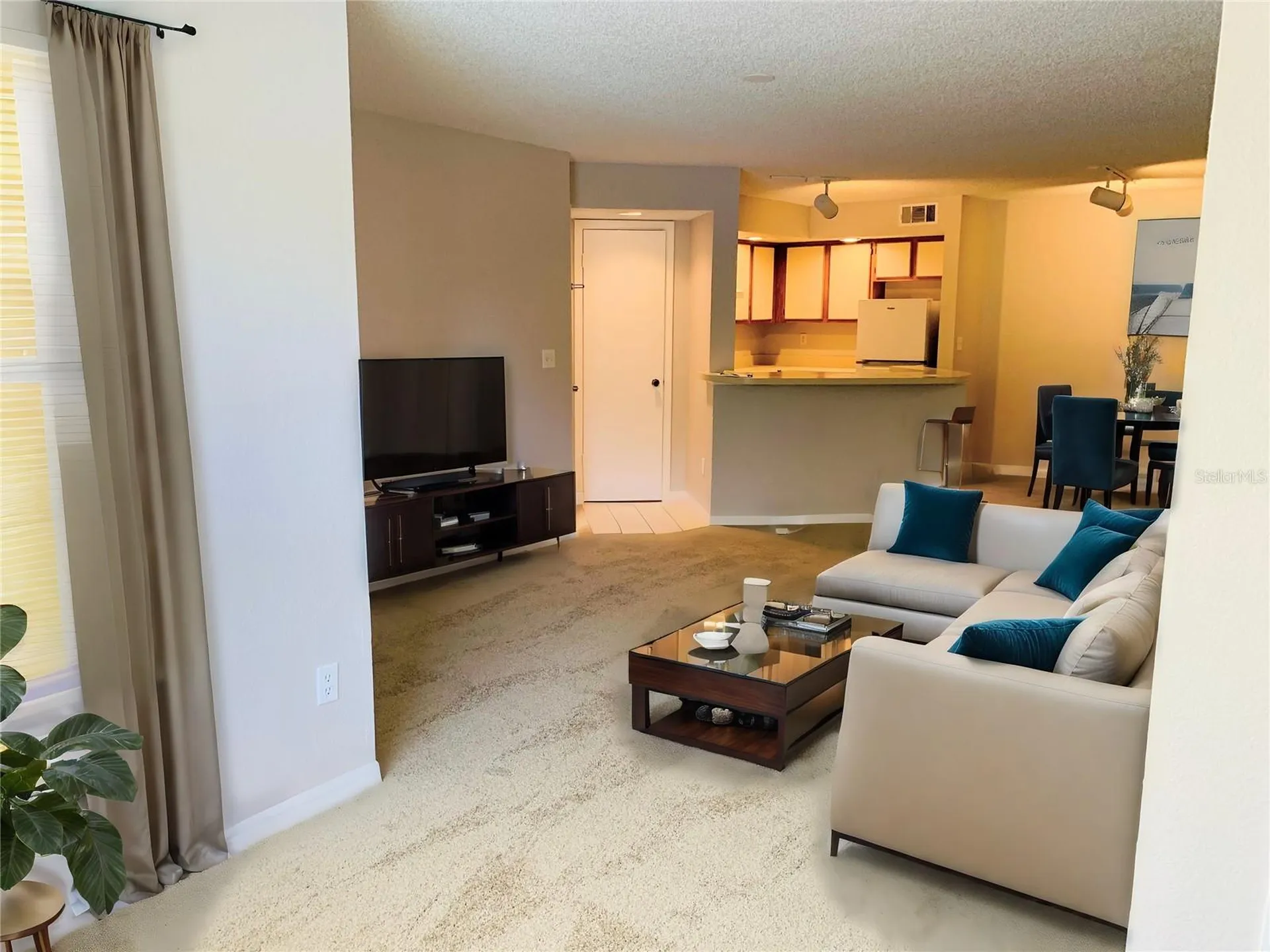 4572 Commander Drive Orlando FL 32822