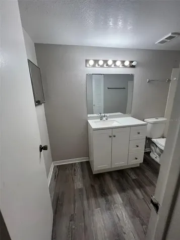 4572 Commander Drive Orlando FL 32822
