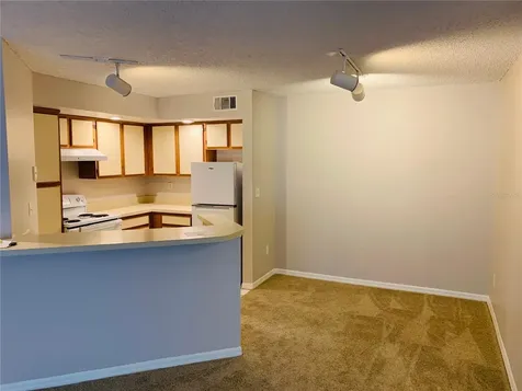 4572 Commander Drive Orlando FL 32822