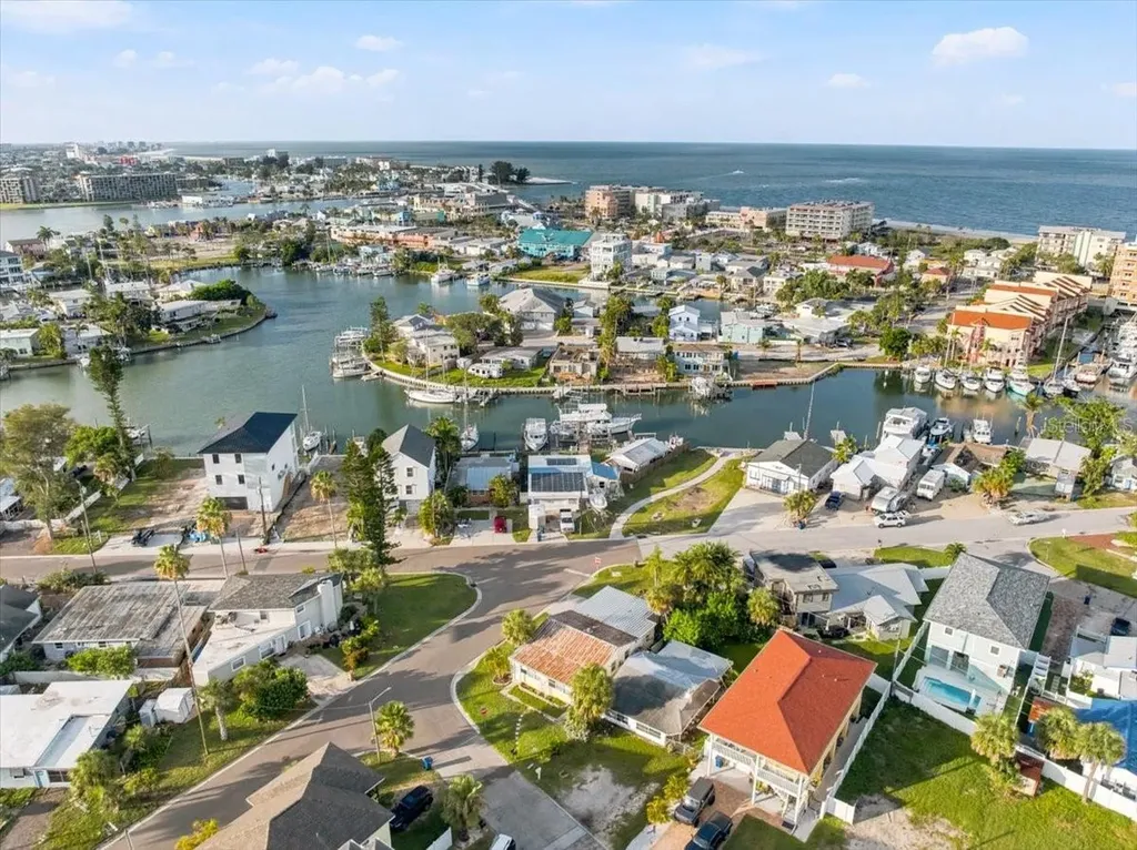 13104 4th Street E Madeira Beach FL 33708