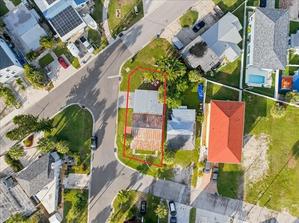 13104 4th Street E Madeira Beach FL 33708