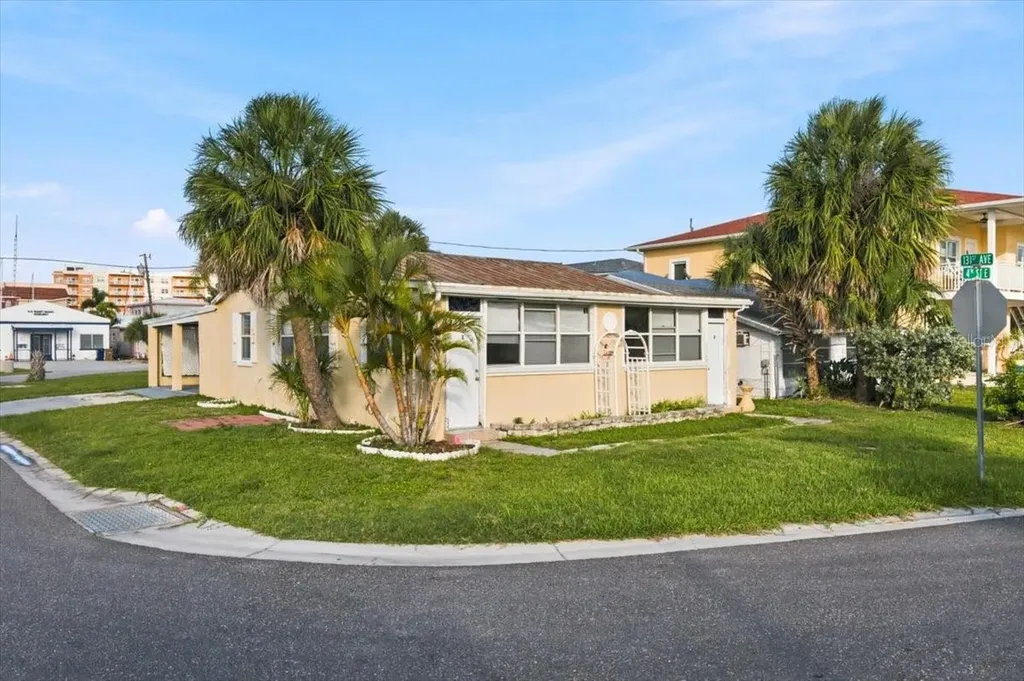 13104 4th Street E Madeira Beach FL 33708