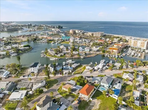 13104 4th Street E Madeira Beach FL 33708