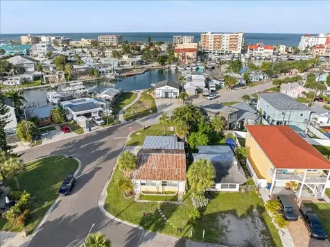 13104 4th Street E Madeira Beach FL 33708