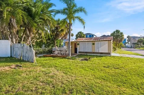 13104 4th Street E Madeira Beach FL 33708