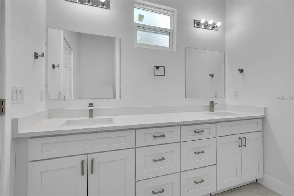1221 SW 5th Street Ocala FL 34471