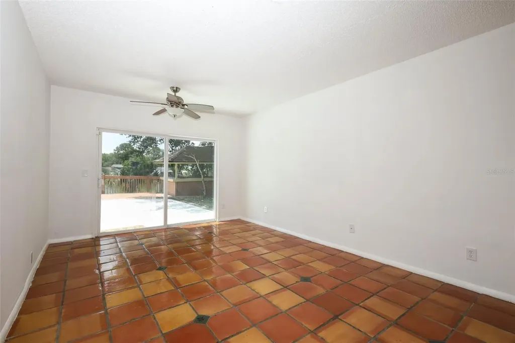 Apopka FL 32703