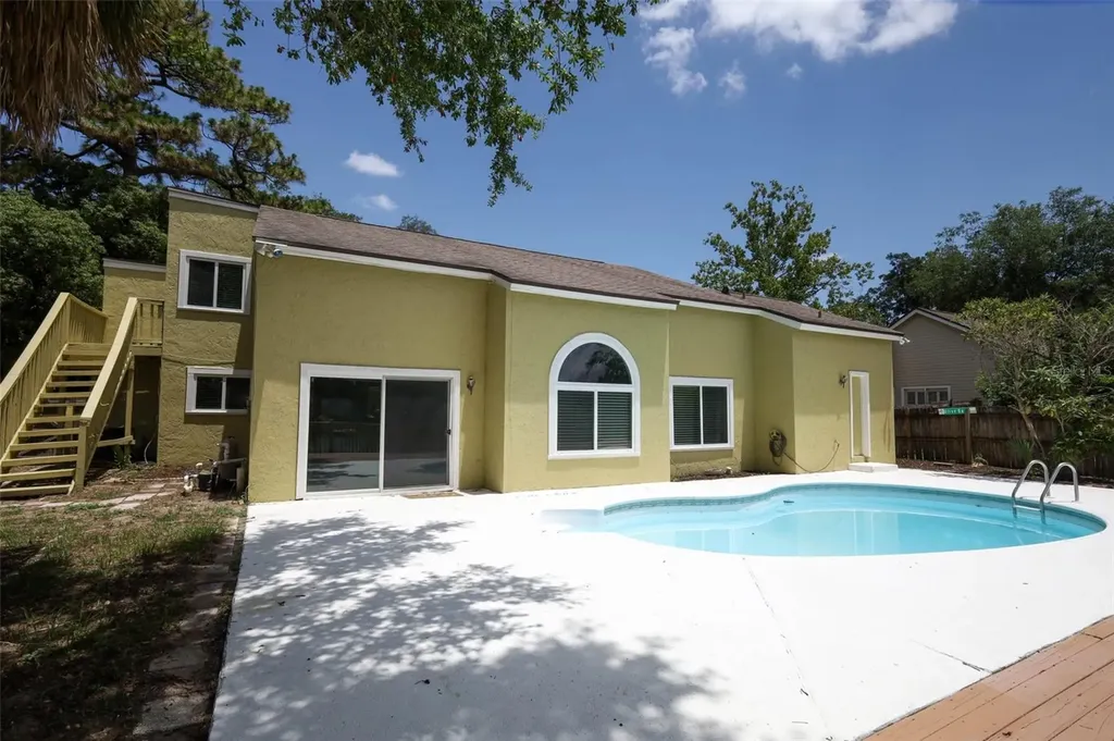 Apopka FL 32703