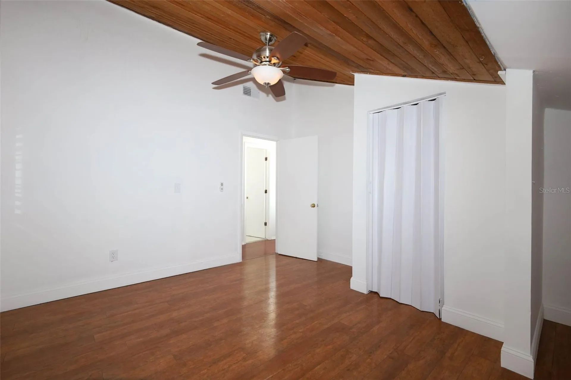 Apopka FL 32703