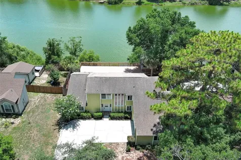 Apopka FL 32703