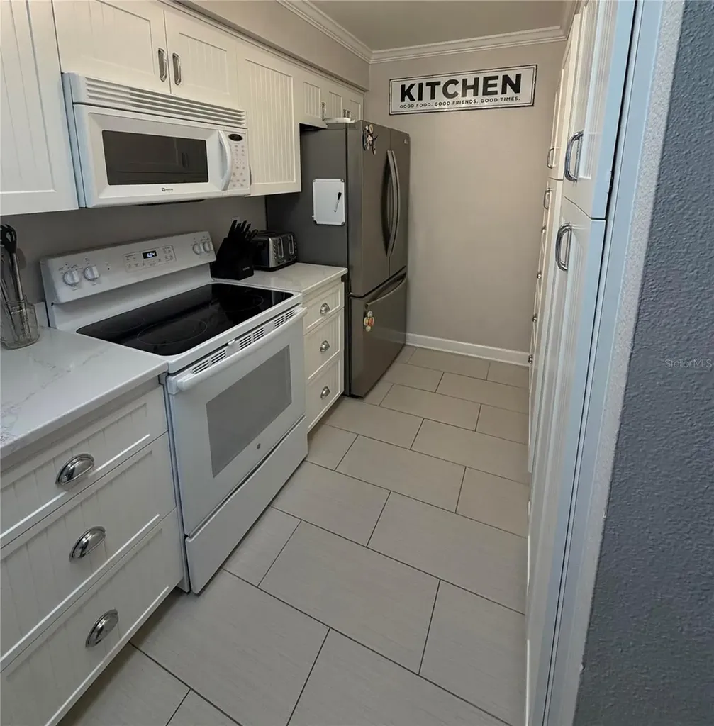 3024 Bonaventure Circle Palm Harbor FL 34684