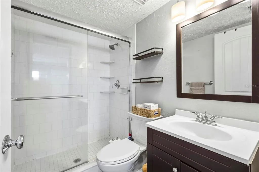 3024 Bonaventure Circle Palm Harbor FL 34684