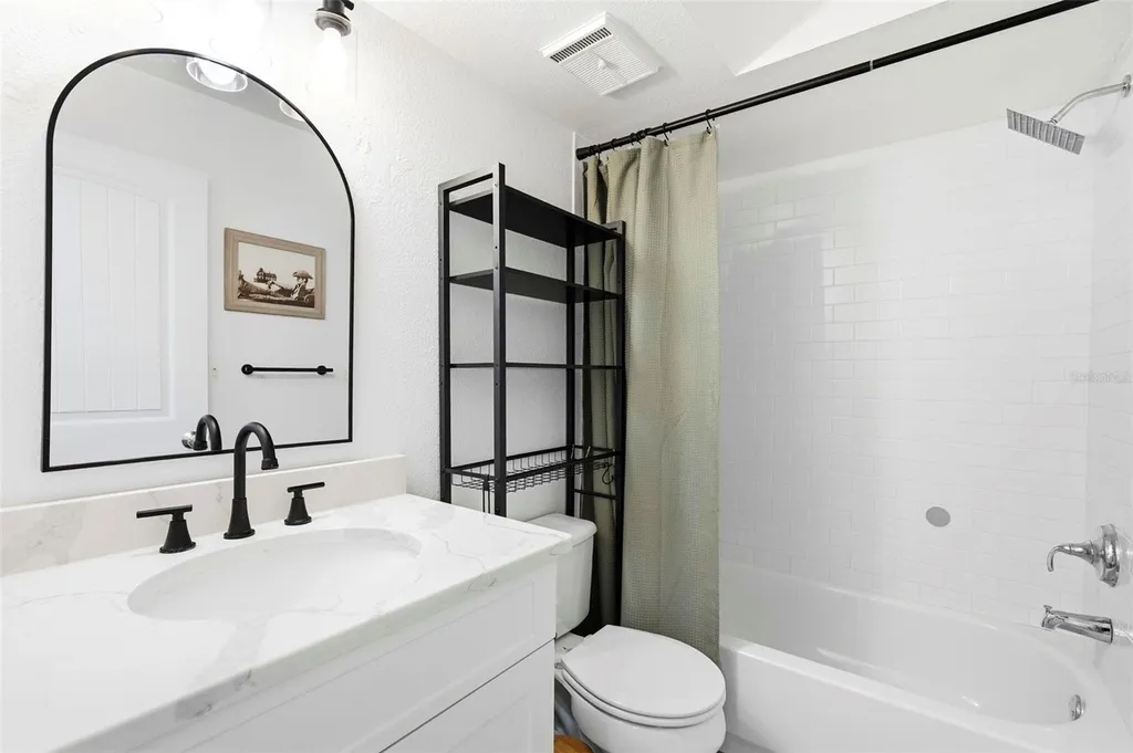3024 Bonaventure Circle Palm Harbor FL 34684