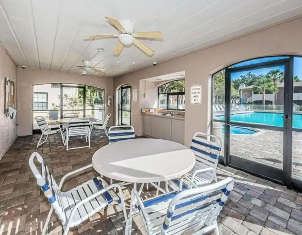 3024 Bonaventure Circle Palm Harbor FL 34684