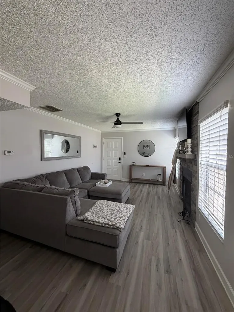 3024 Bonaventure Circle Palm Harbor FL 34684