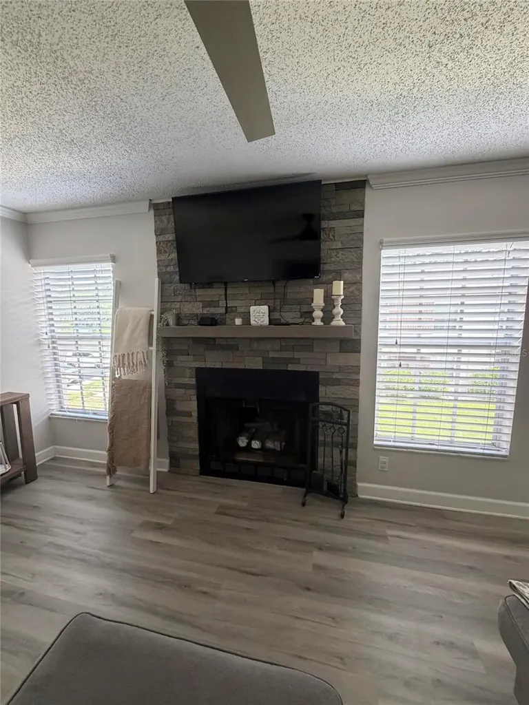 3024 Bonaventure Circle Palm Harbor FL 34684