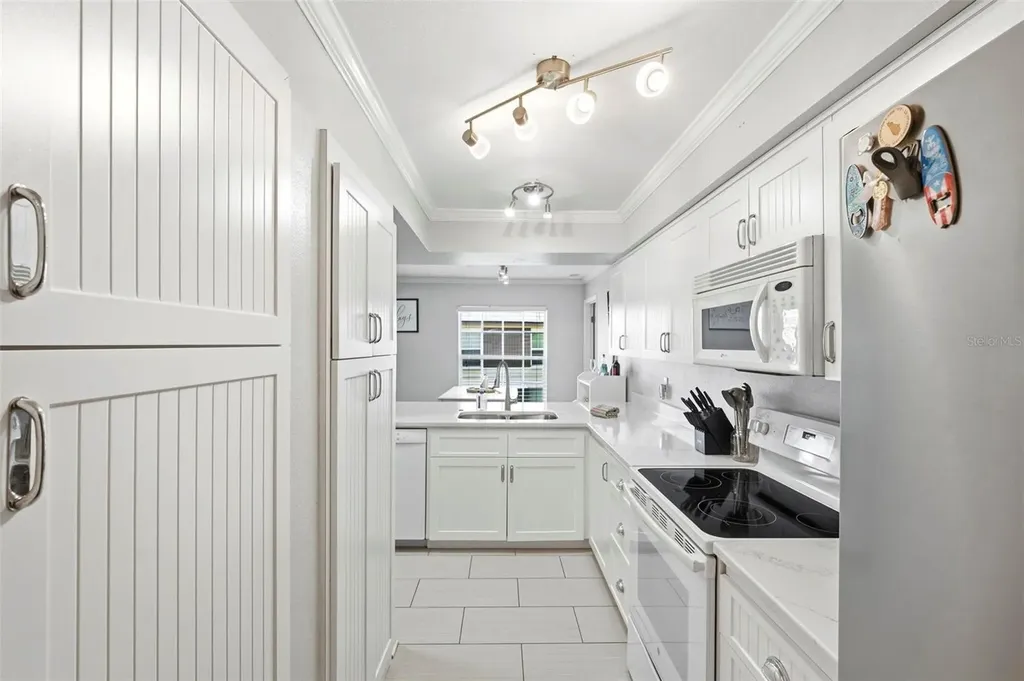 3024 Bonaventure Circle Palm Harbor FL 34684