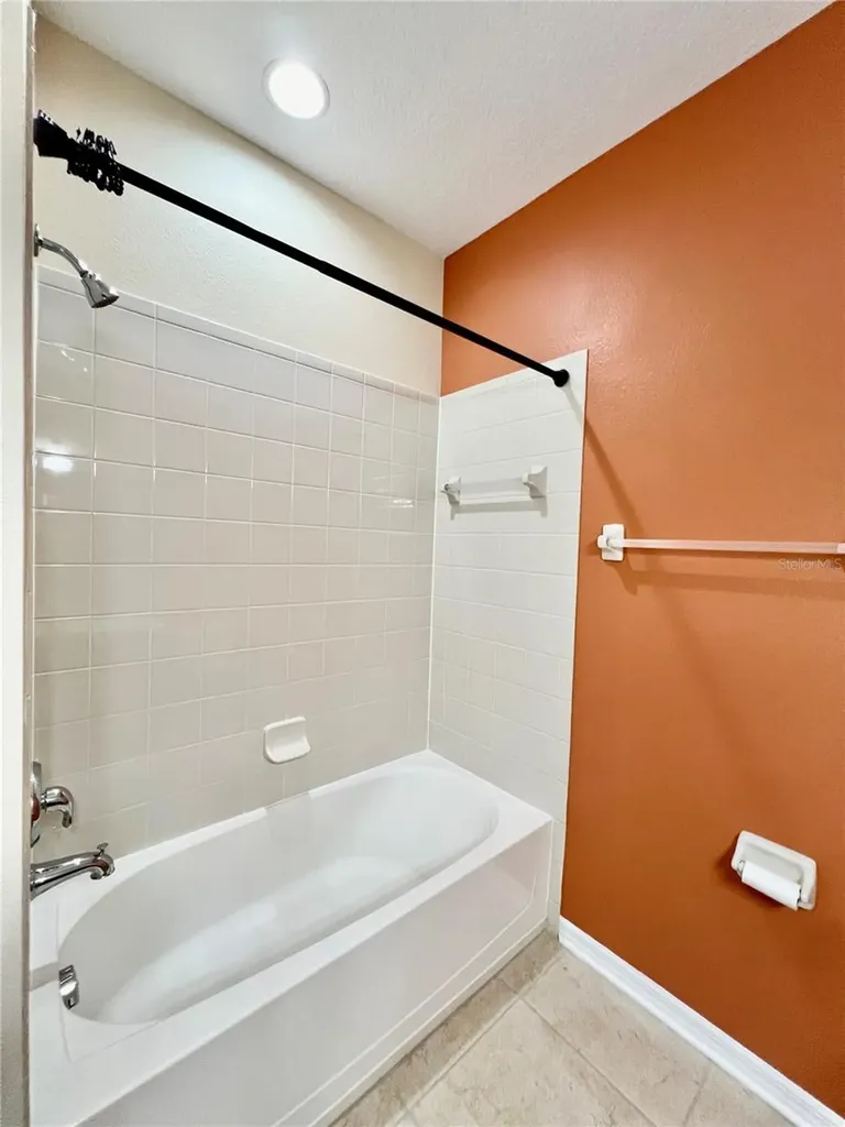 9606 Oak Glade Avenue Tampa FL 33647