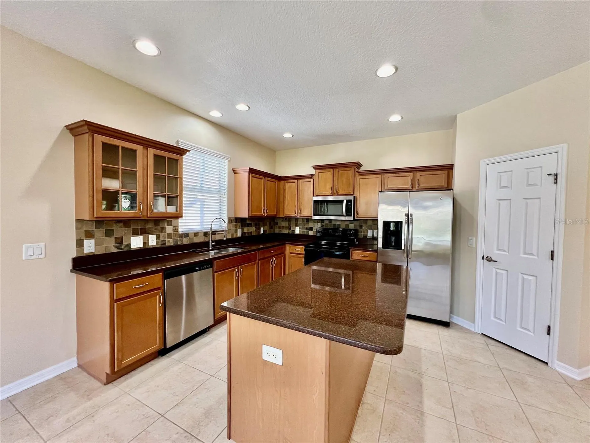 9606 Oak Glade Avenue Tampa FL 33647