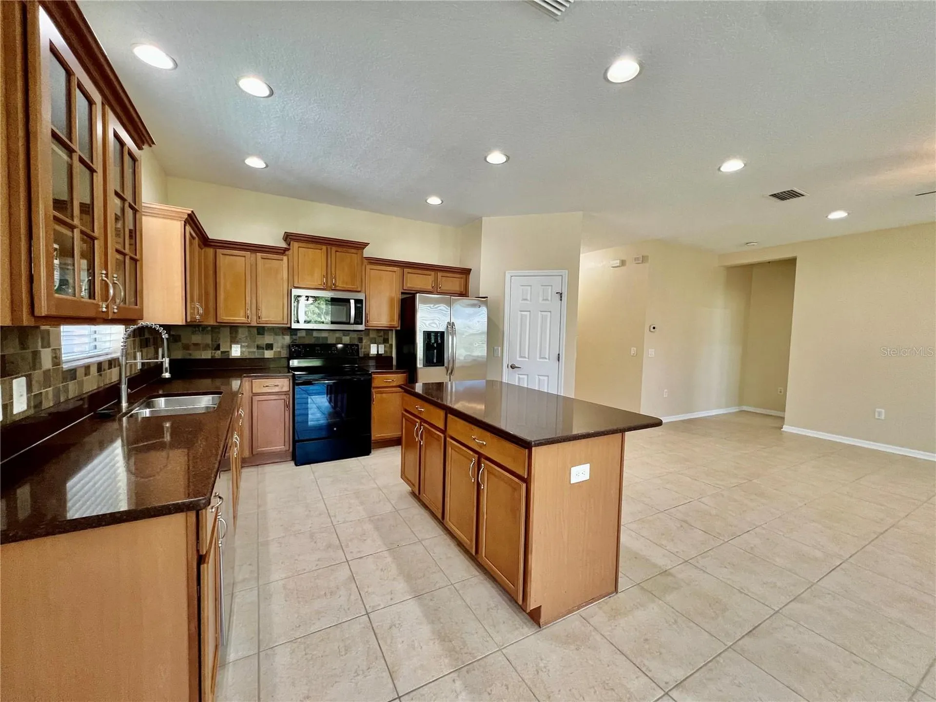 9606 Oak Glade Avenue Tampa FL 33647