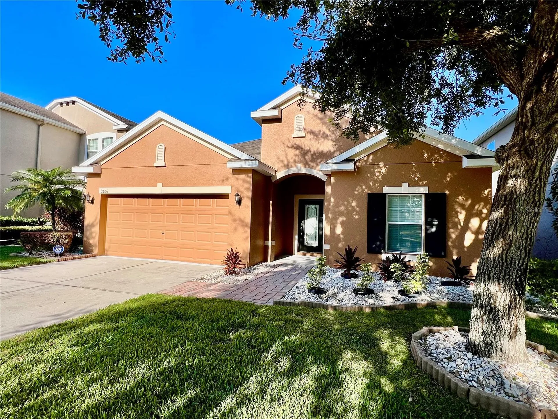 9606 Oak Glade Avenue Tampa FL 33647