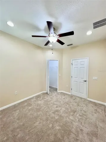 9606 Oak Glade Avenue Tampa FL 33647
