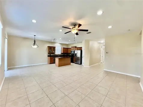 9606 Oak Glade Avenue Tampa FL 33647