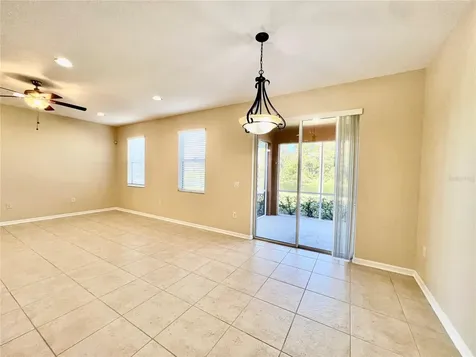 9606 Oak Glade Avenue Tampa FL 33647