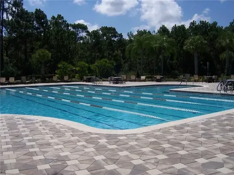 9606 Oak Glade Avenue Tampa FL 33647