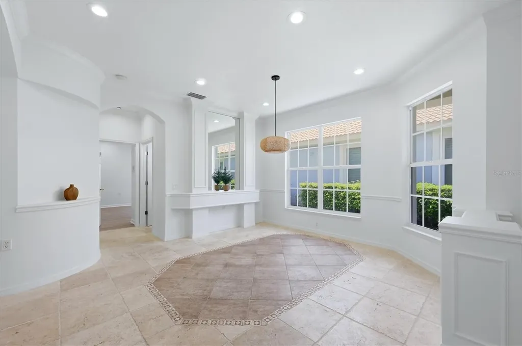 4315 Reflections Parkway Sarasota FL 34233