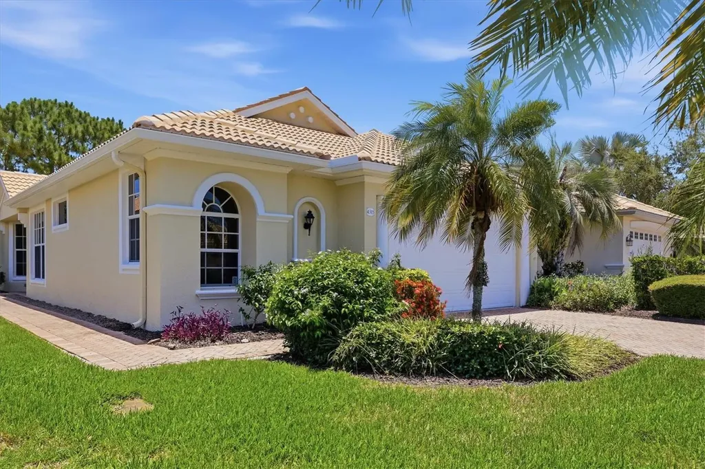 4315 Reflections Parkway Sarasota FL 34233