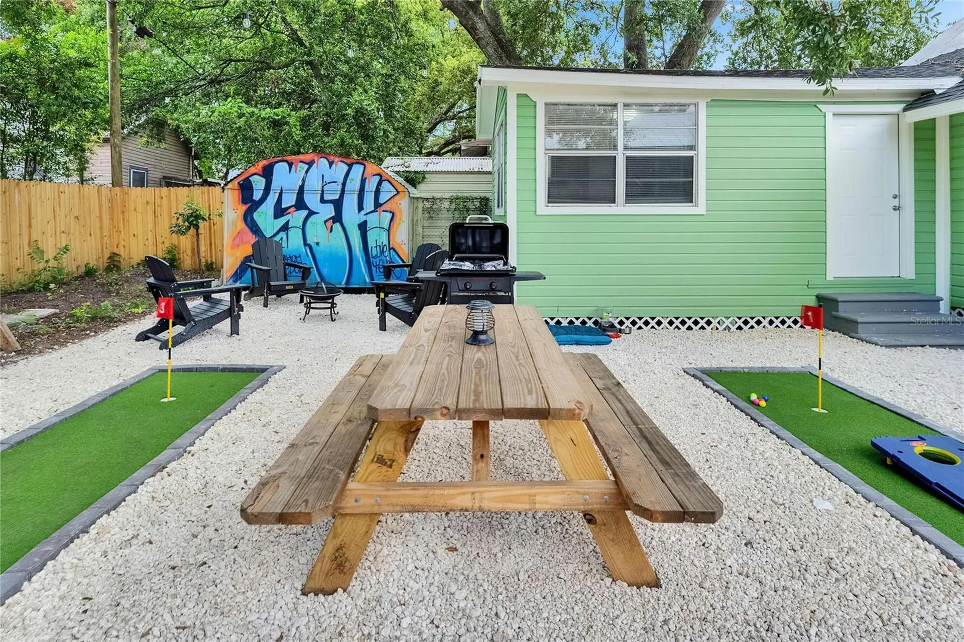1009 E Columbus Drive Tampa FL 33605