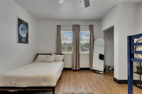 1009 E Columbus Drive Tampa FL 33605
