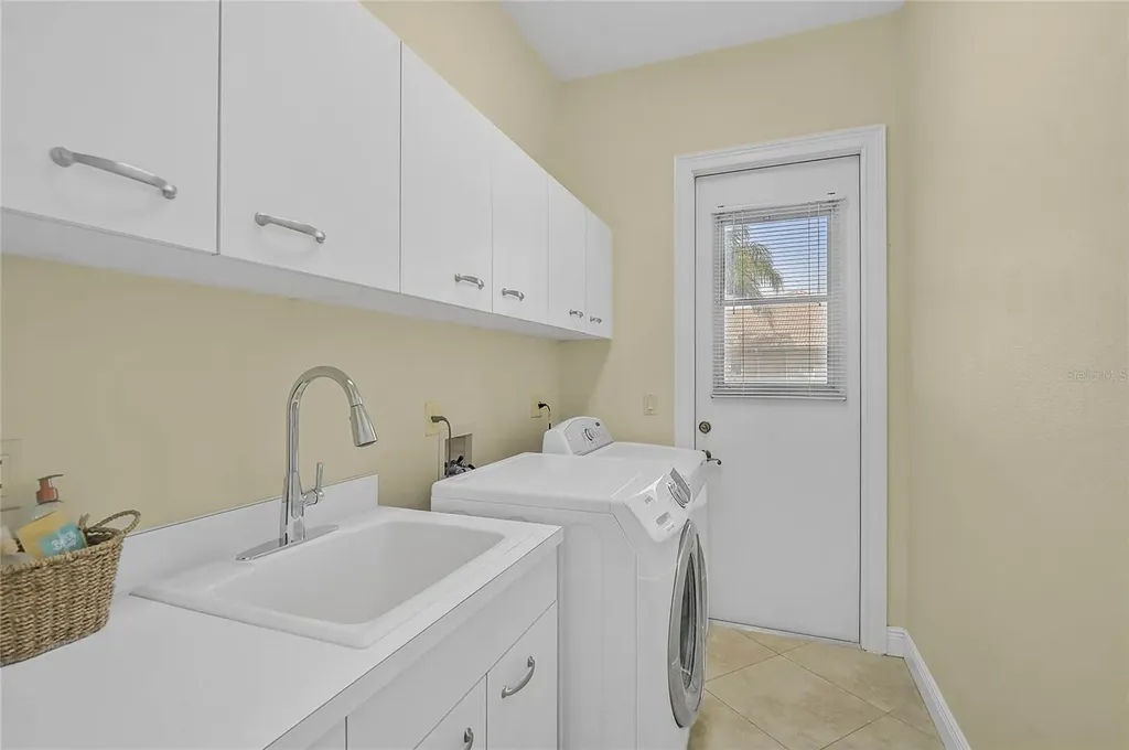4306 Corso Venetia Boulevard Venice FL 34293
