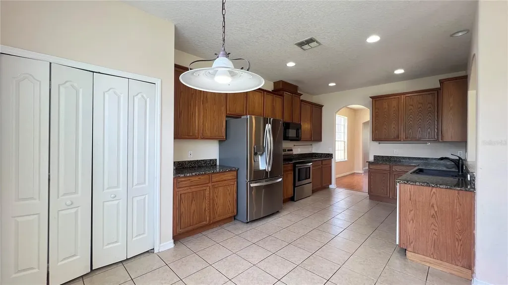 806 Lost Grove Circle Winter Garden FL 34787