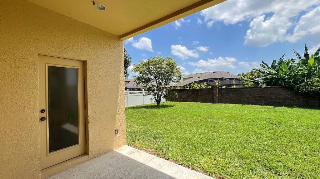 806 Lost Grove Circle Winter Garden FL 34787