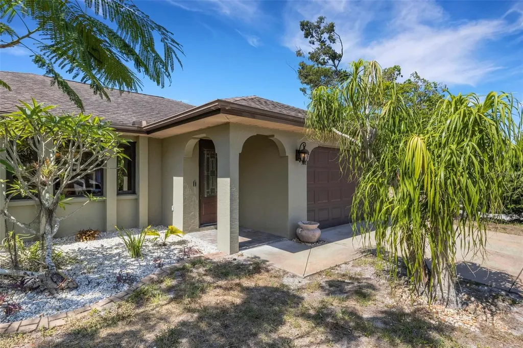 1357 Le Pera Road Englewood FL 34223
