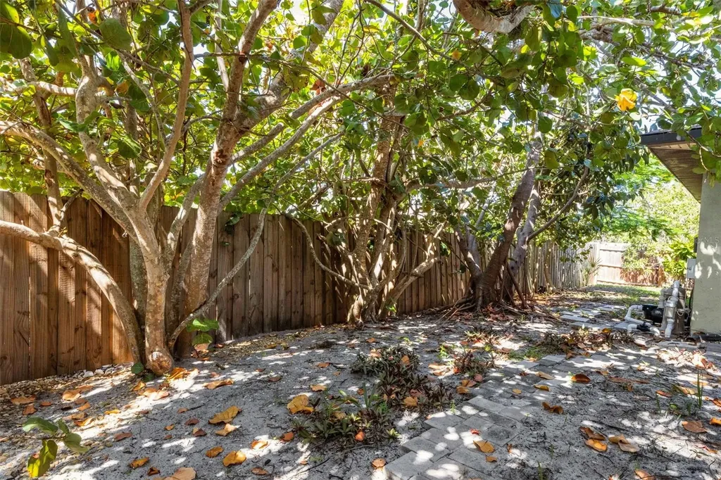 1357 Le Pera Road Englewood FL 34223