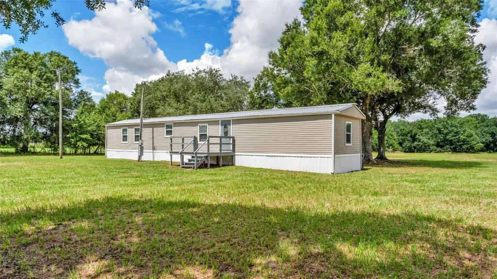 21 Ridge Road Frostproof FL 33843
