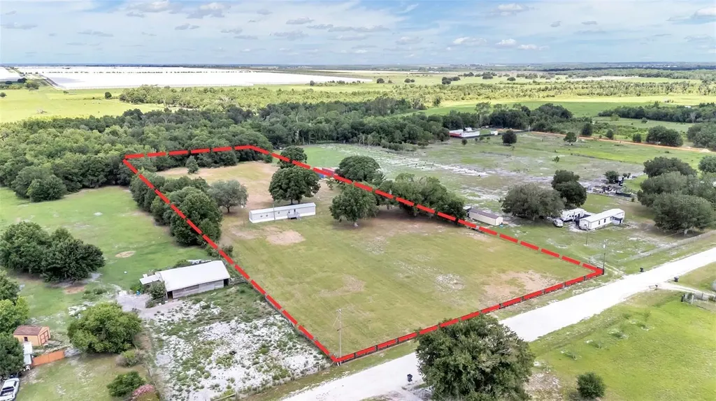 21 Ridge Road Frostproof FL 33843