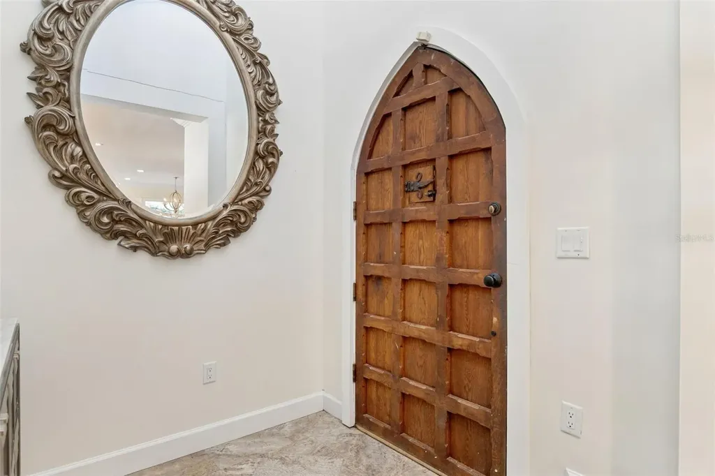 1629 Hempel Avenue Windermere FL 34786