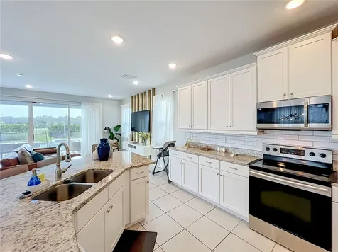 272 Southfield Street Kissimmee FL 34747