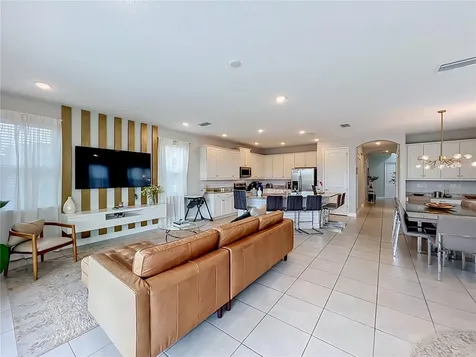 272 Southfield Street Kissimmee FL 34747
