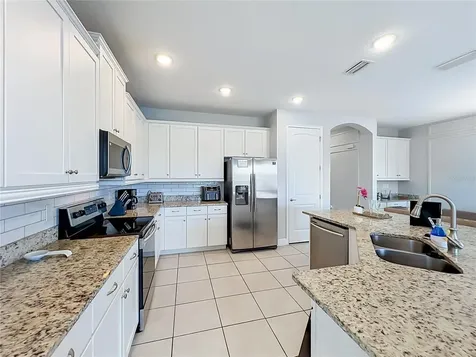 272 Southfield Street Kissimmee FL 34747
