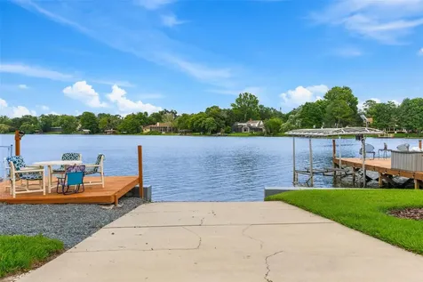 195 Cedarwood Drive Maitland FL 32751