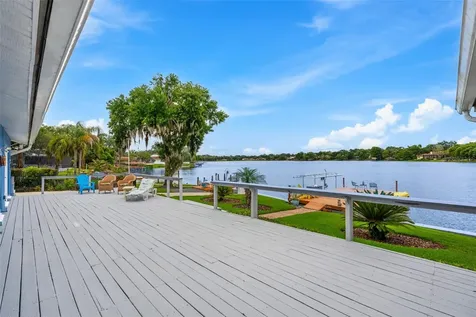 195 Cedarwood Drive Maitland FL 32751